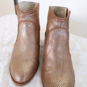 I.N.C | Gold Booties
